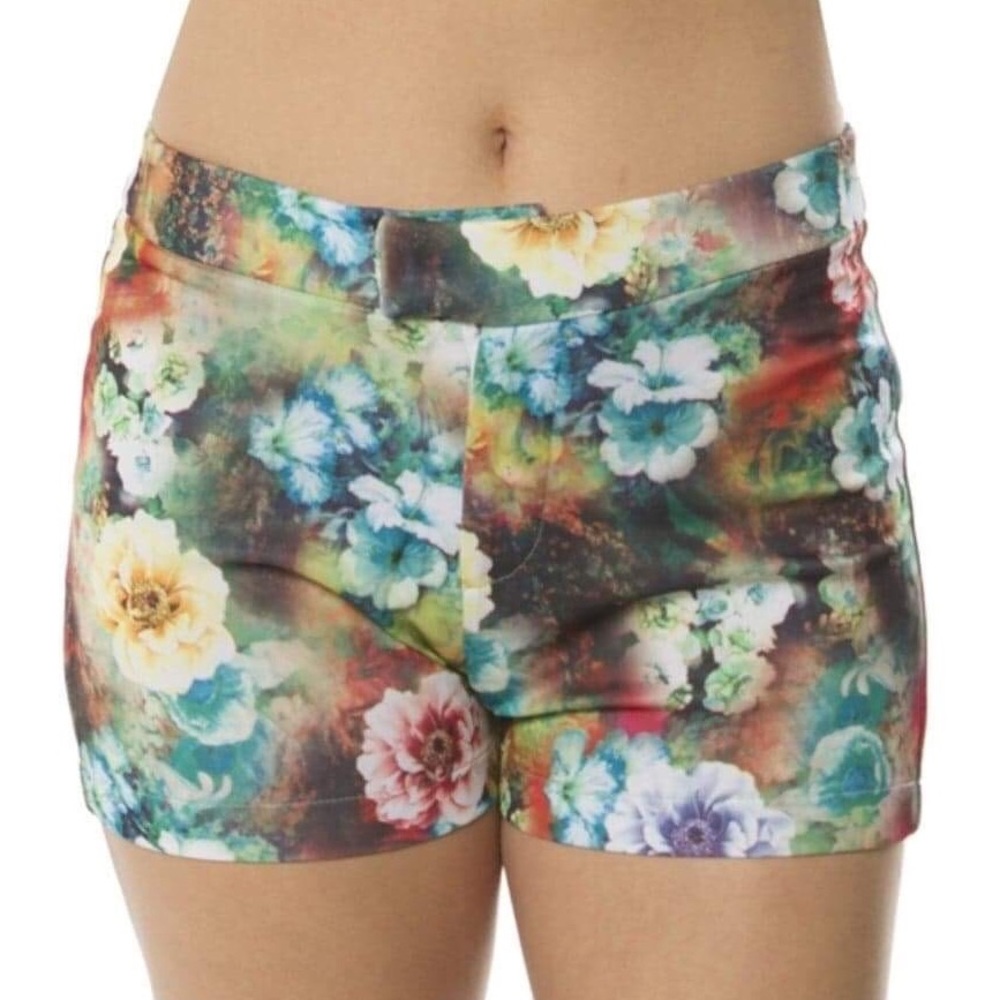 Women Floral Shorts